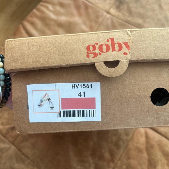 Goby Dia de los Muertos slip on shoes 41, 9.5 - Picture 7 of 11